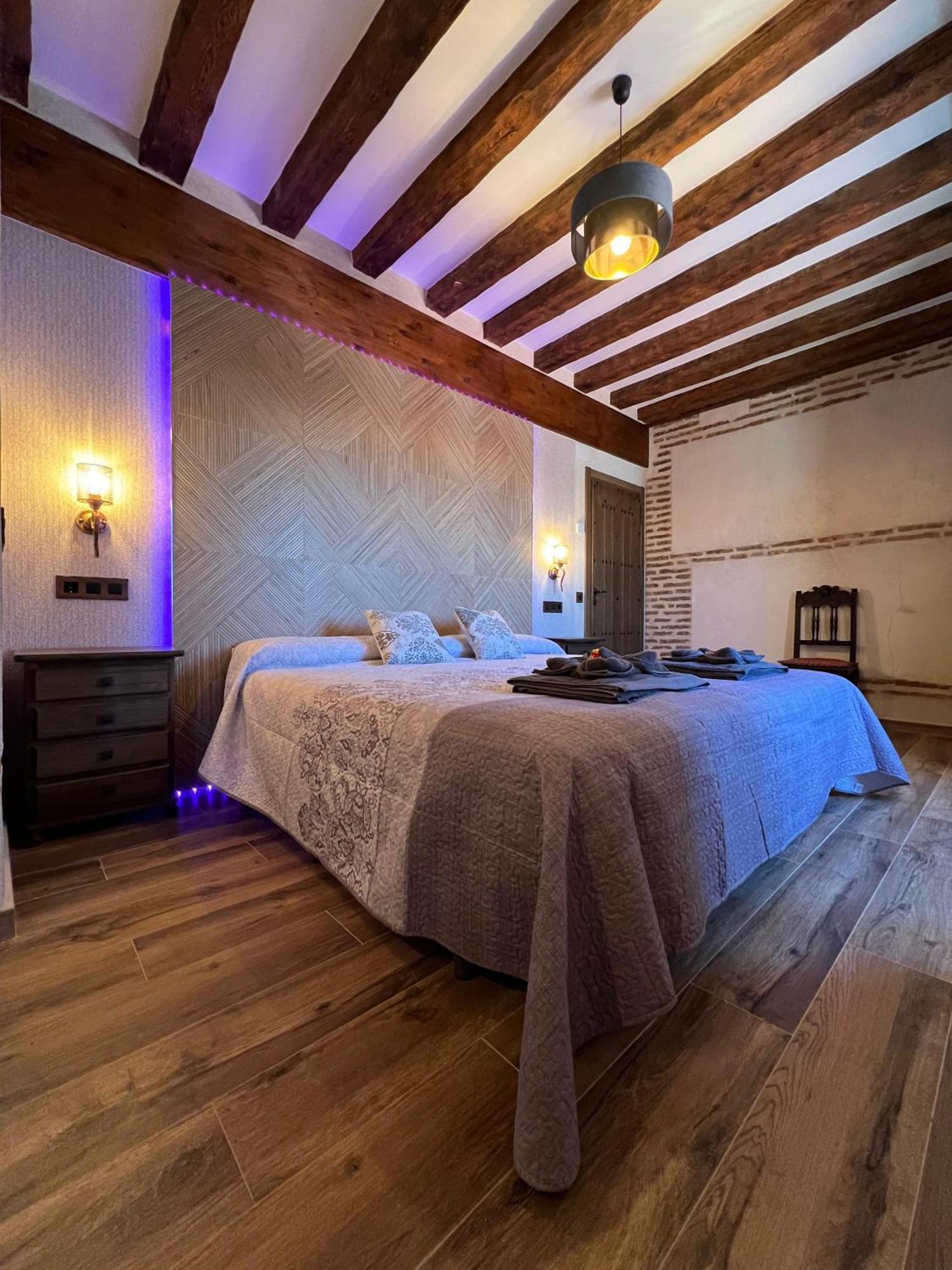 Casa Rural El Torreon Fontiveros Habitación foto