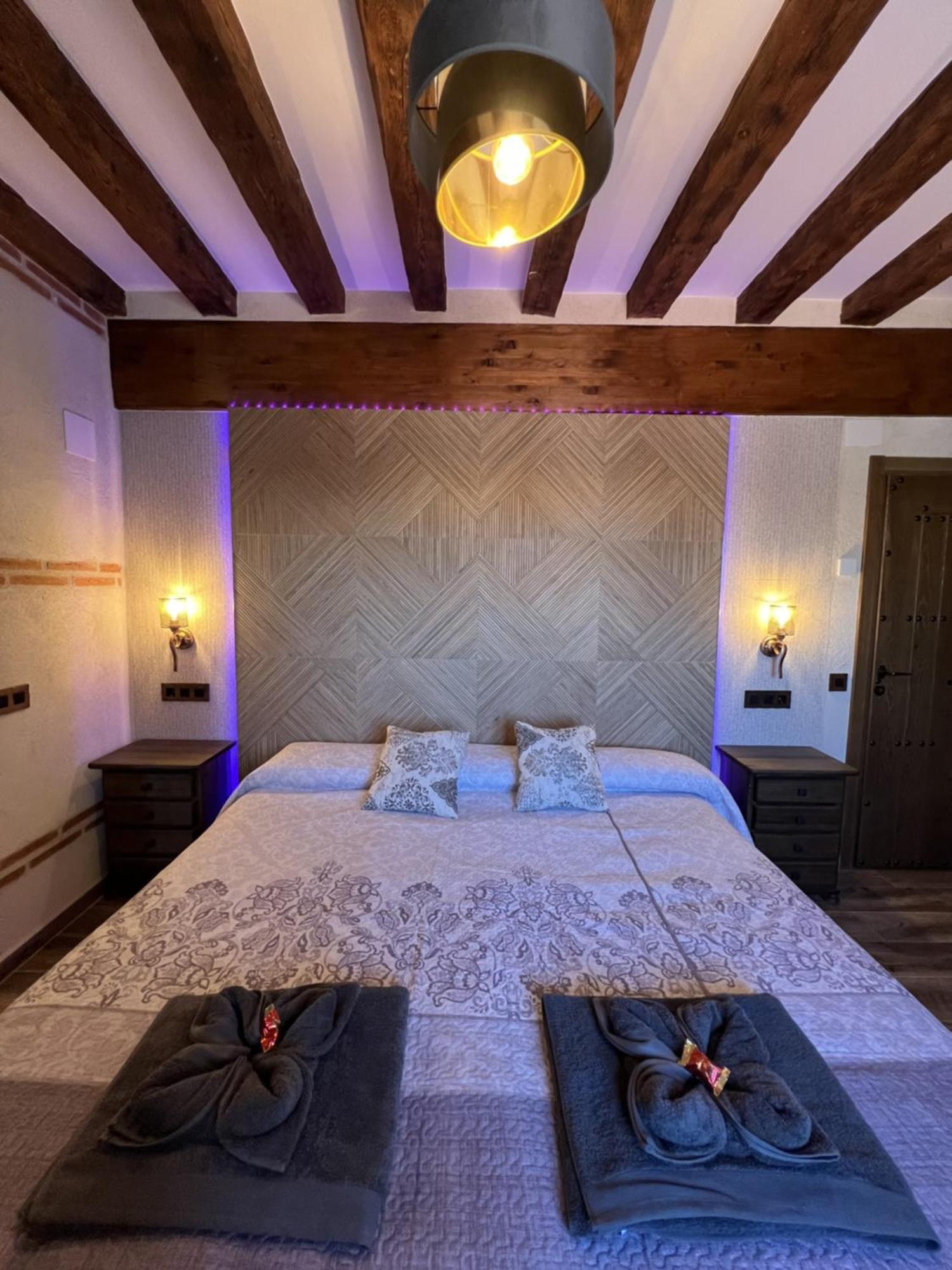 Casa Rural El Torreon Fontiveros Habitación foto